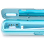 아이리버 휴대용 UV 칫솔살균기 USB 충전 여행용 밀키화이트 TBS-100 S2 제품 사진 4
